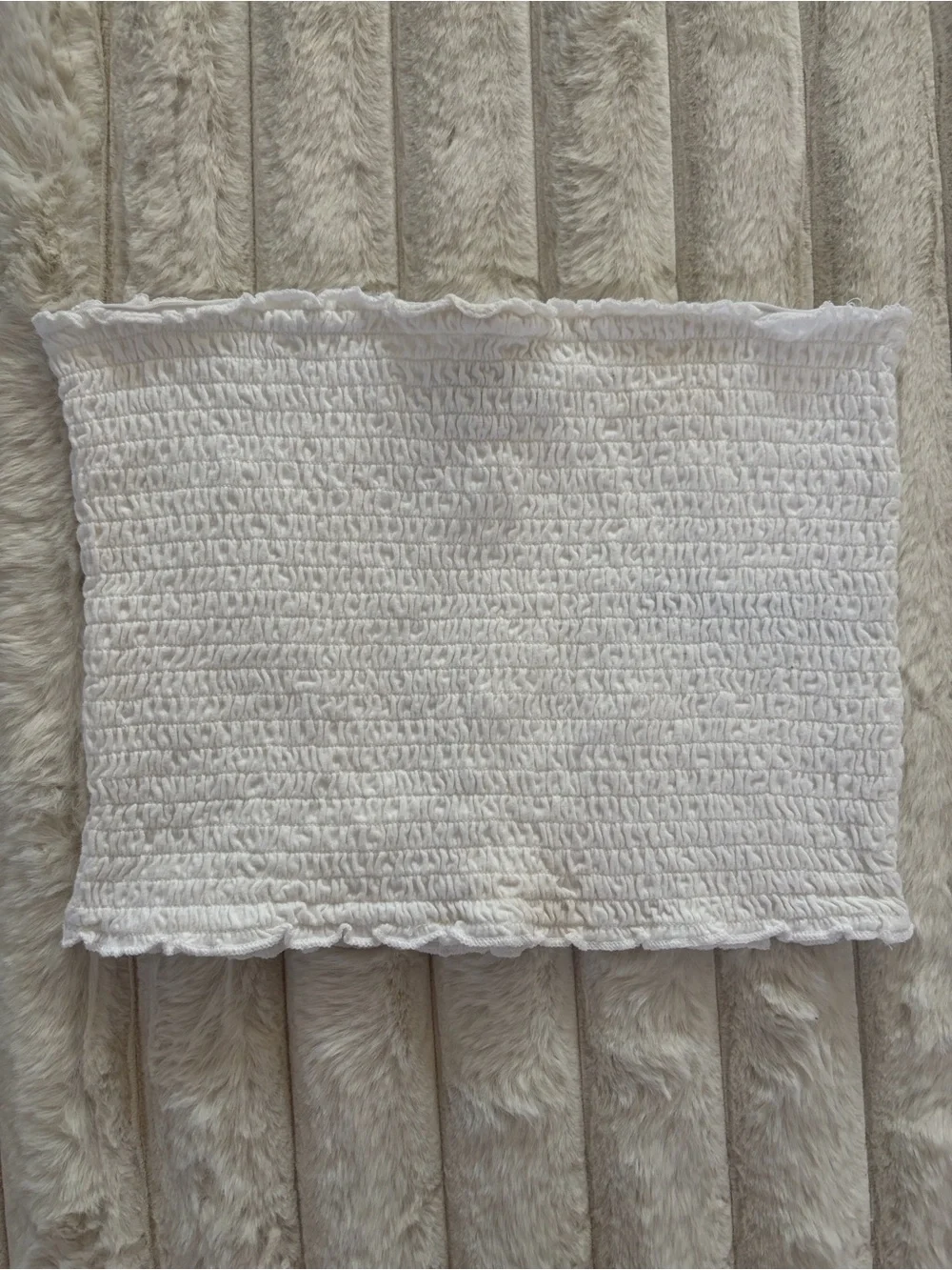 Hollister Scrunch Tube Tops (size M) - Picture 4 of 5